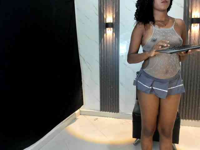 carameldesire0612 webcam