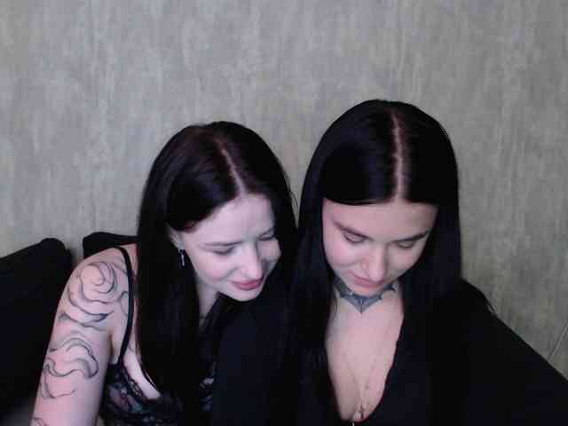 Модель: SilkLovers