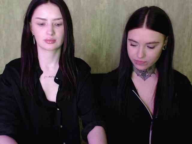 Модель: SilkLovers