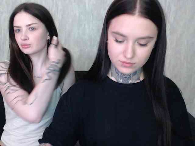 Модель: SilkLovers