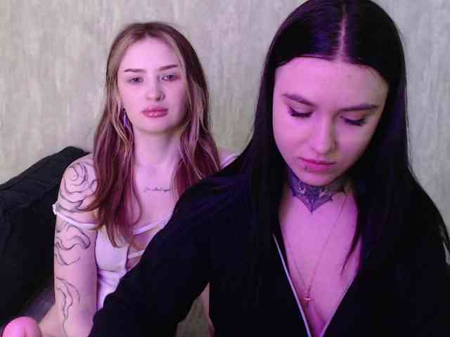 Модель: SilkLovers