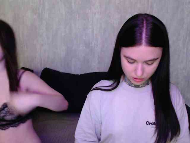 Модель: SilkLovers