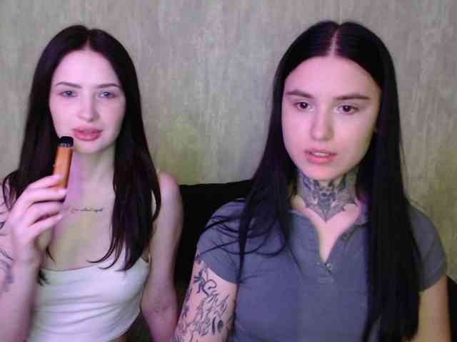 Модель: SilkLovers