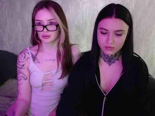 Модель: SilkLovers