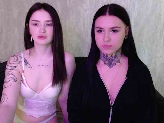 Модель: SilkLovers