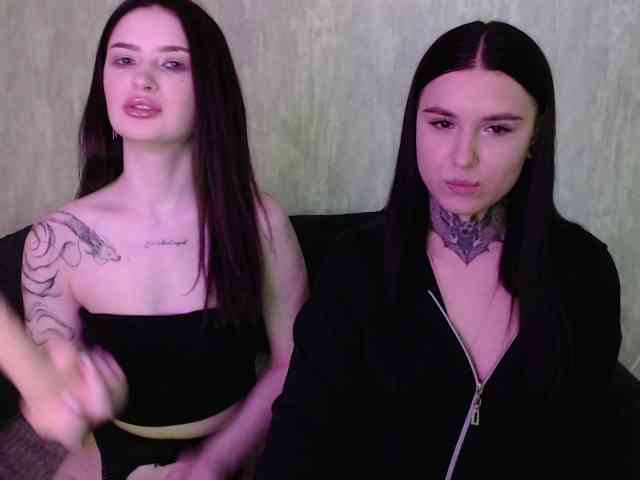 Модель: SilkLovers