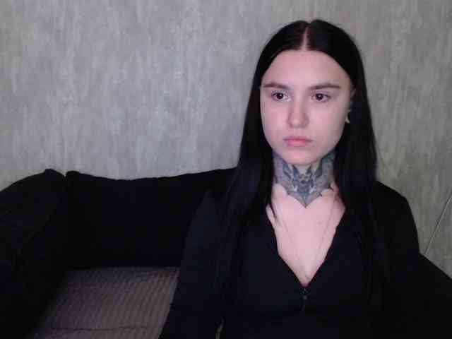 Модель: SilkLovers