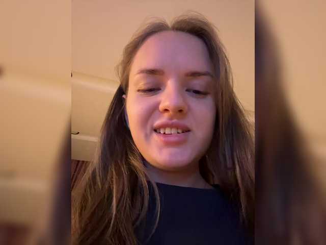 Lunaaaura live webcam show