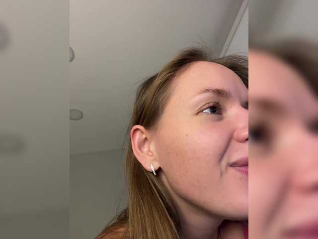 Lunaaaura live webcam show
