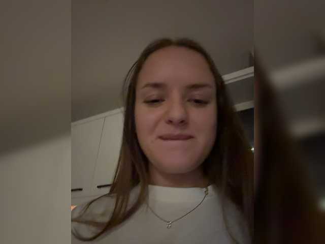 Lunaaaura live cam on BongaCams