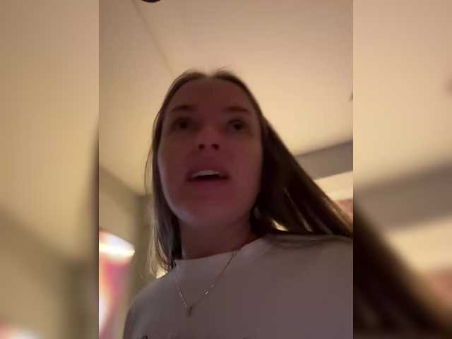 Lunaaaura live webcam show
