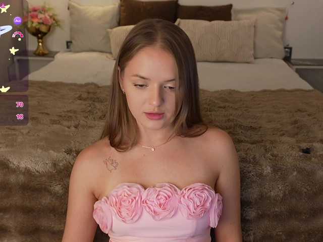 Lunaaaura live webcam show