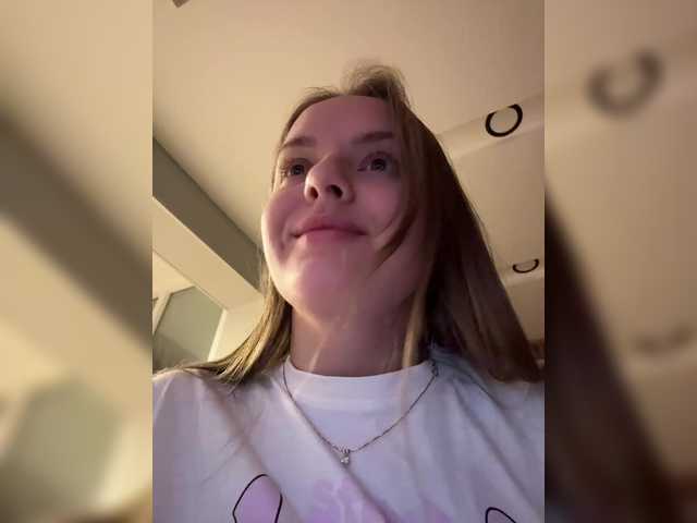 Lunaaaura live webcam show