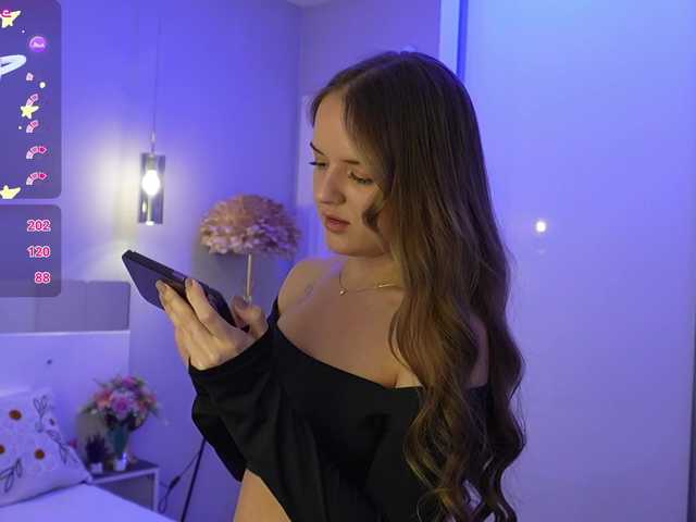 le modèle Lunaaaura est en webcam porno dans un show sur le site bongacams, il possède les tags suivants: White/Caucasian,Brunette,Shaved