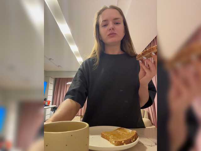Lunaaaura live webcam show