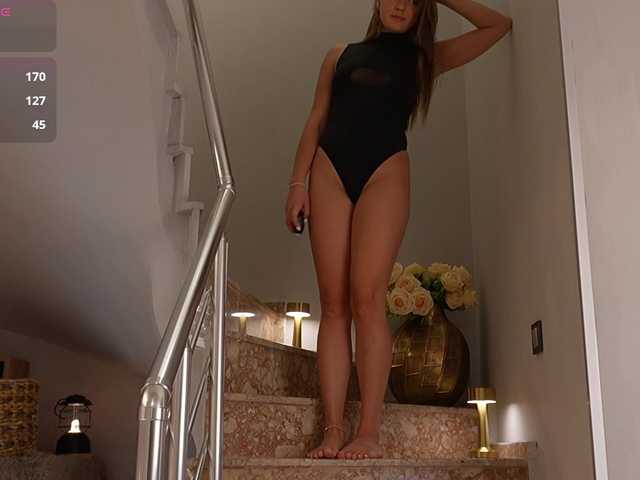 Lunaaaura live cam on BongaCams