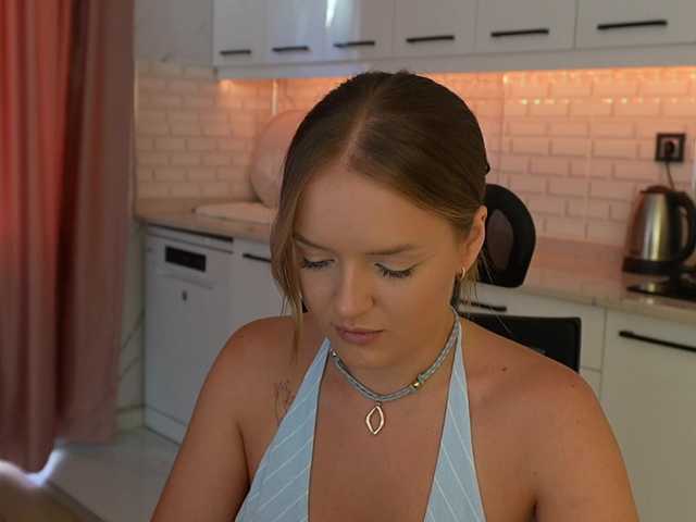 Live трансляция Lunaaaura - slutnetki.online