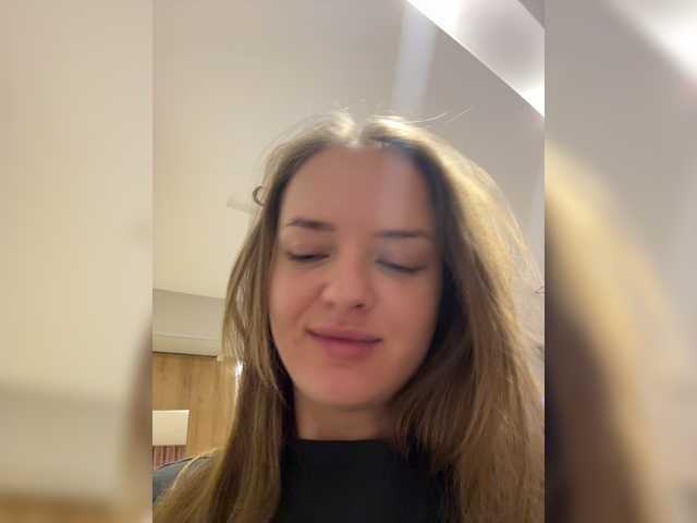 Lunaaaura live webcam show