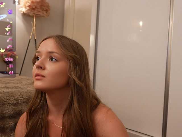 Lunaaaura live cam on BongaCams