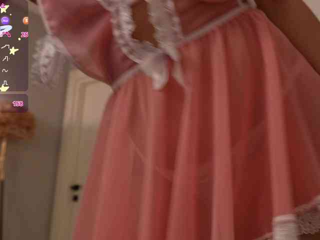 Lunaaaura webcam