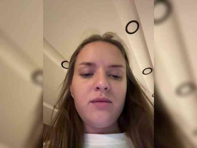 Lunaaaura webcam
