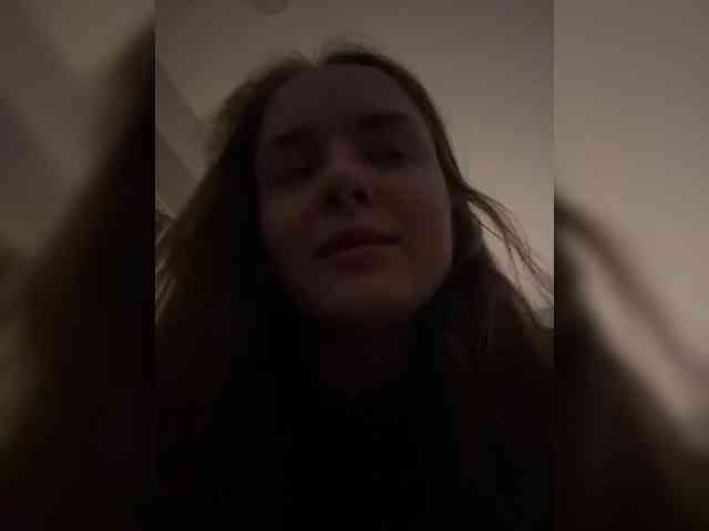 Lunaaaura webcam