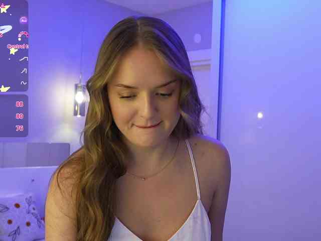 Lunaaaura webcam