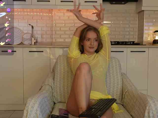 Lunaaaura Live Webcam on BongaCams