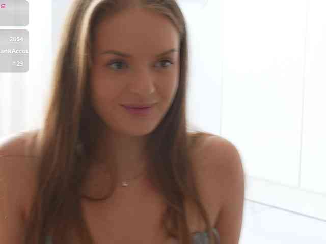Lunaaaura webcam