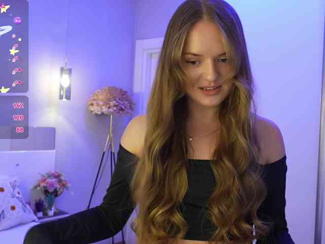 Lunaaaura webcam