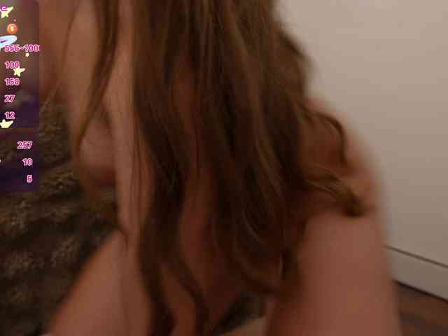 Lunaaaura webcam