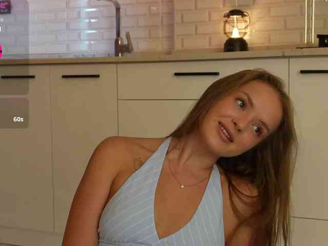 Lunaaaura webcam