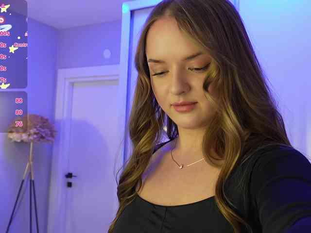 Lunaaaura webcam