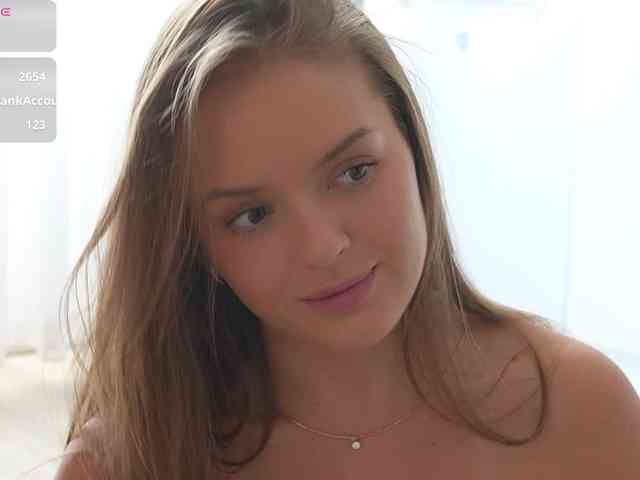 Lunaaaura