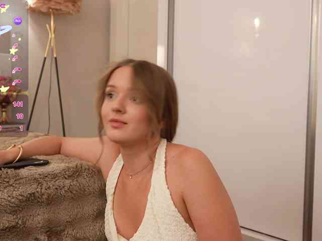 Lunaaaura webcam