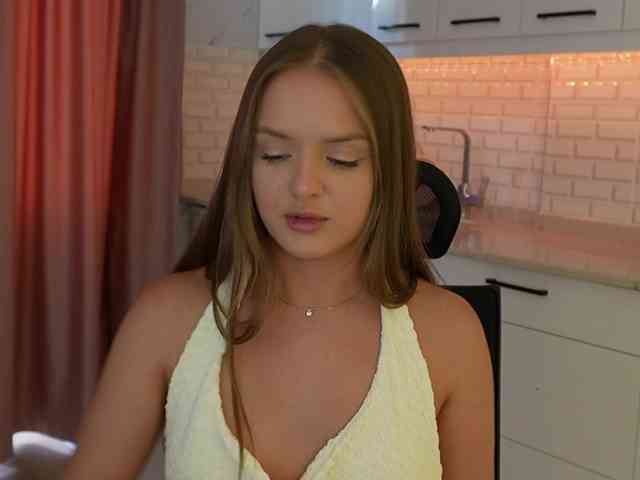 Lunaaaura webcam