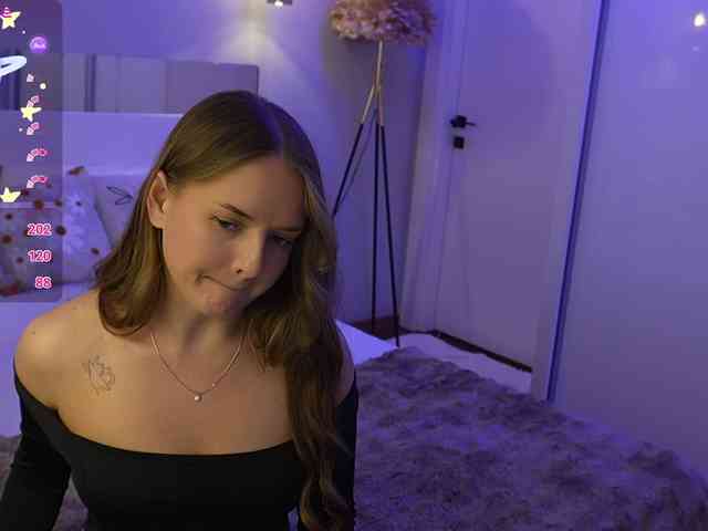 Lunaaaura webcam