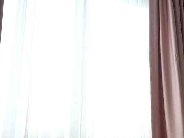 Lunaaaura webcam