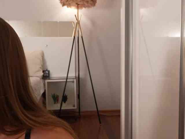 Lunaaaura webcam