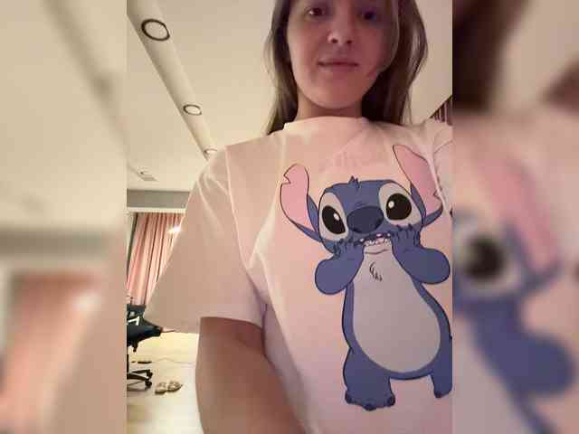 Lunaaaura webcam