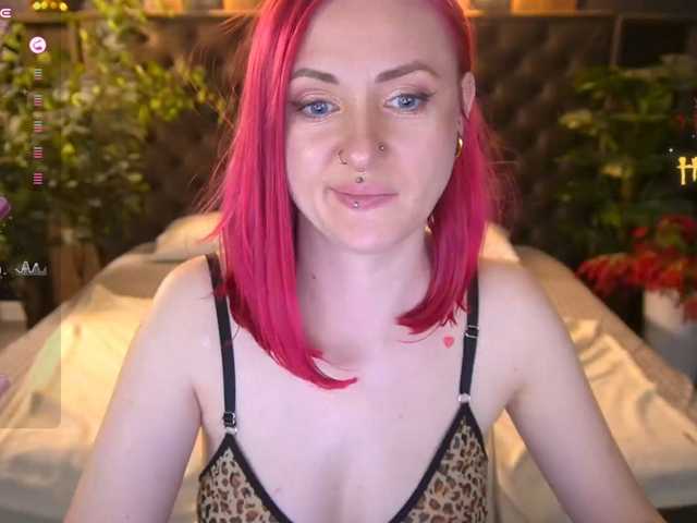 DramaQuenns live cam on BongaCams