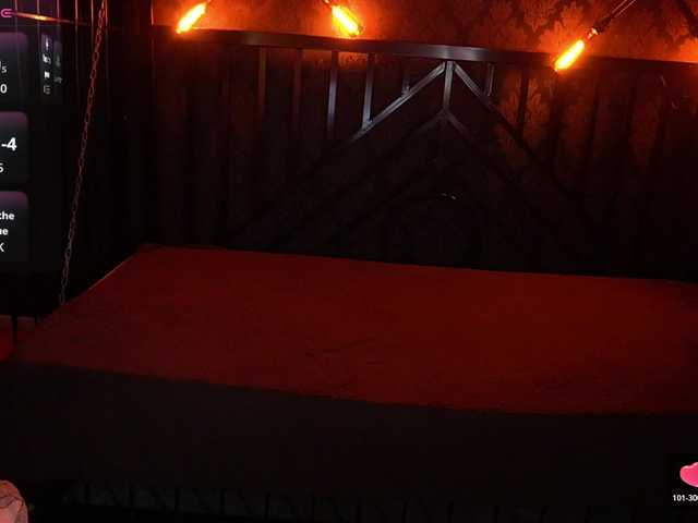 DramaQuenns live cam on BongaCams
