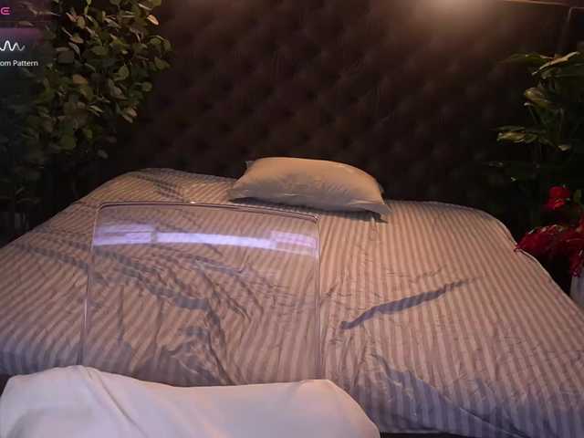 DramaQuenns live cam on BongaCams