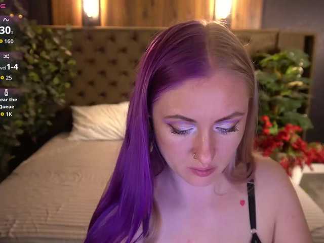 DramaQuenns live webcam show