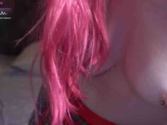 Model: DramaQuenns
