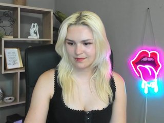 SweetLilyxo Porn Show