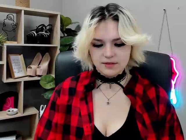 SweetLilyxo
