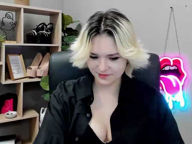 SweetLilyxo