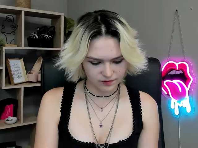 SweetLilyxo