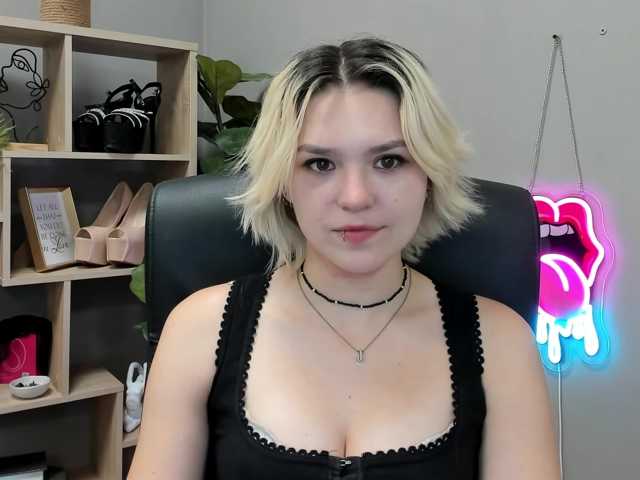 SweetLilyxo